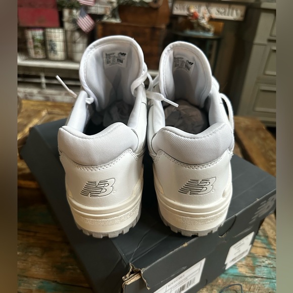 RARE Brand New Mens 11.5 New Balance 550’s - Picture 5 of 7